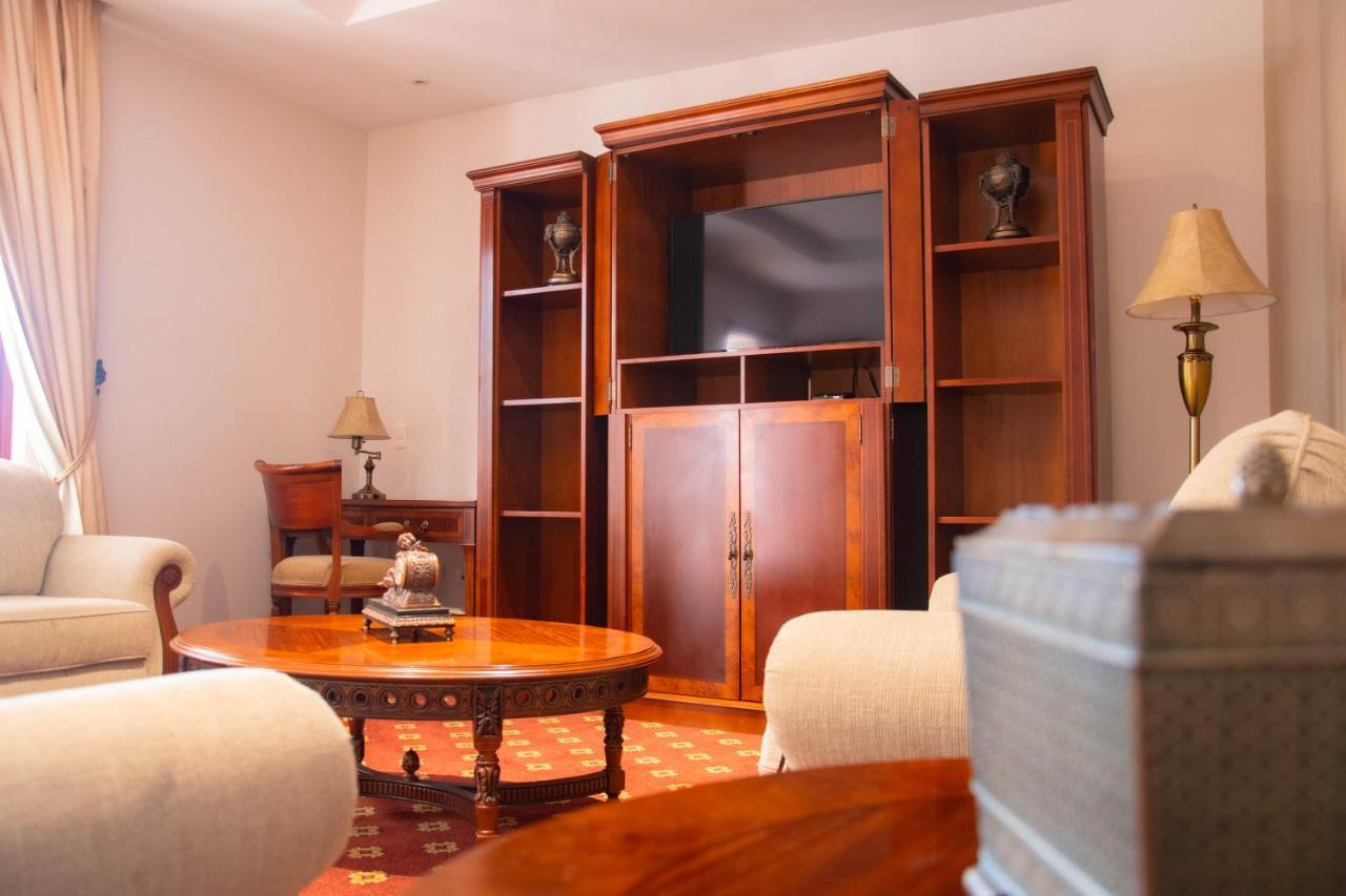 לוחה Grand Victoria Boutique Hotel מראה חיצוני תמונה